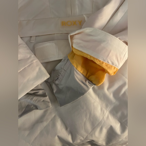 Roxy Radiant Lines Overhead Snow Jacket - Picture 13 of 16